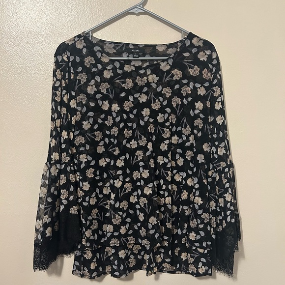 Alfani Tops - Alfani double layer laced bell sleeve dress top